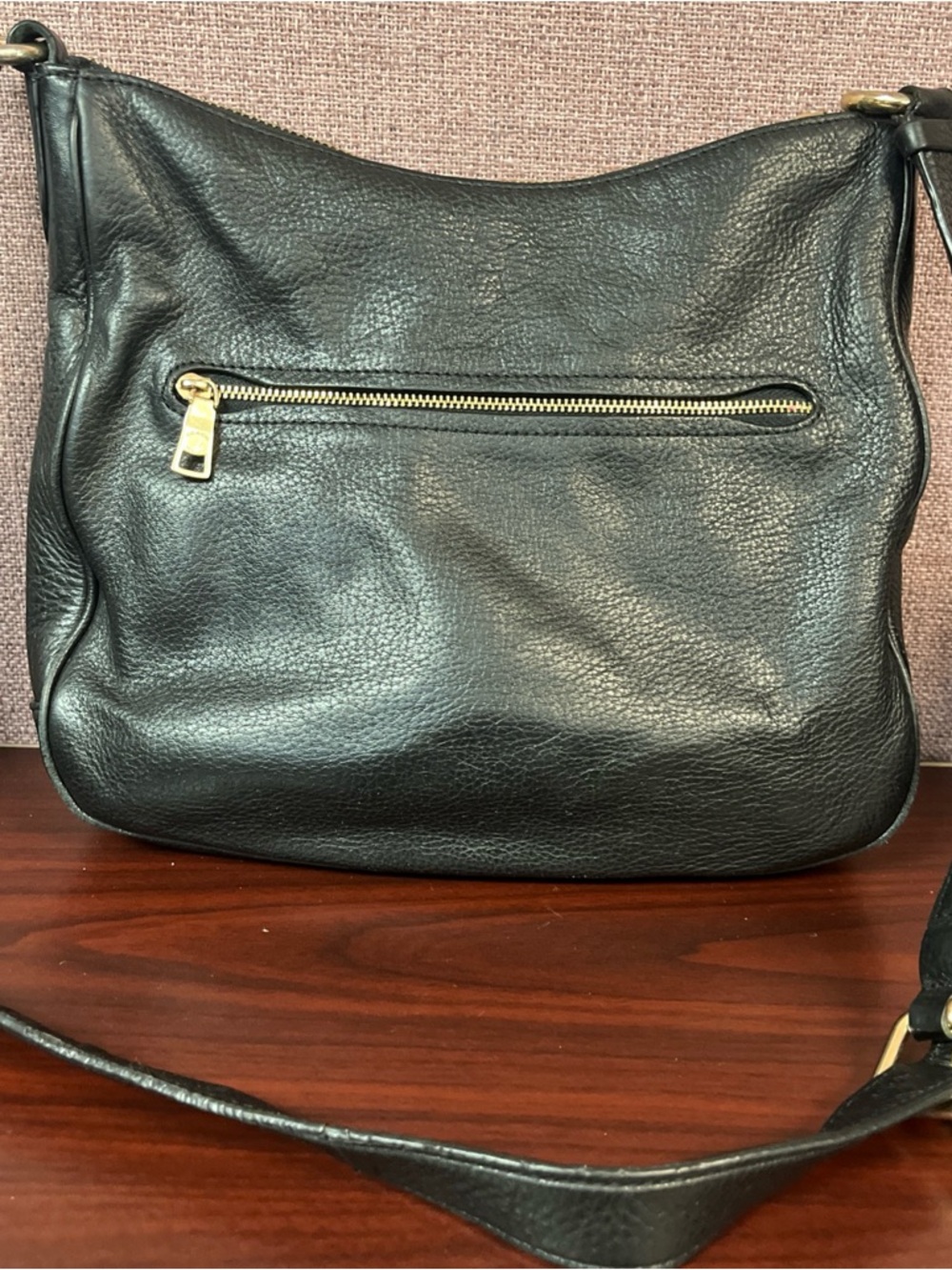 Coach Black Pebbled Leather Shoulder Bag with Gold Logo - Picture 5 of 12